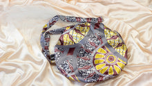Load image into Gallery viewer, Satin Hair bonnet- Regular size- 3 prints