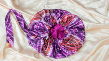 Load image into Gallery viewer, Satin Hair bonnet- Regular size- 3 prints