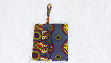 Load image into Gallery viewer, Zipper pouch- African Wax Print- 5 prints