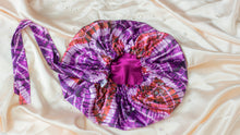 Load image into Gallery viewer, Satin Hair bonnet- Regular size- 3 prints
