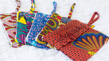 Load image into Gallery viewer, Zipper pouch- African Wax Print- 5 prints
